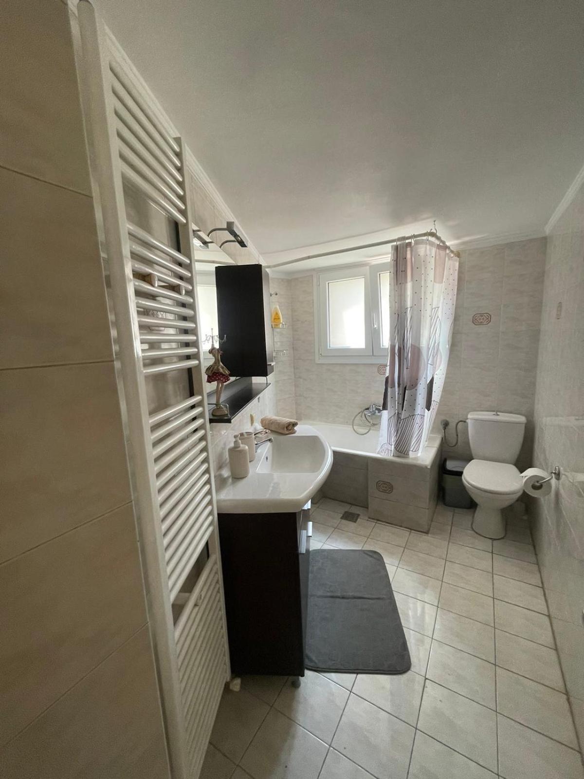 Konstan'Shouse Apartment Mytilene ภายนอก รูปภาพ